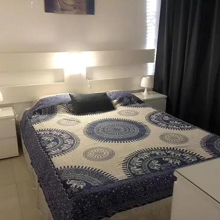 With 2 Bedrooms In Praia Da Rocha With Furnished Terrace And Wifi 100 M From The Beach Portimão