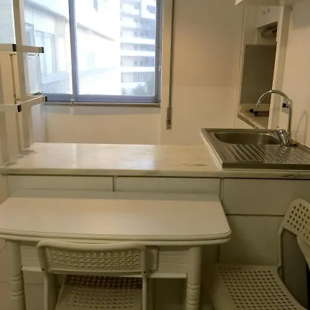 With 2 Bedrooms In Praia Da Rocha With Furnished Terrace And Wifi 100 M From The Beach * Portimao